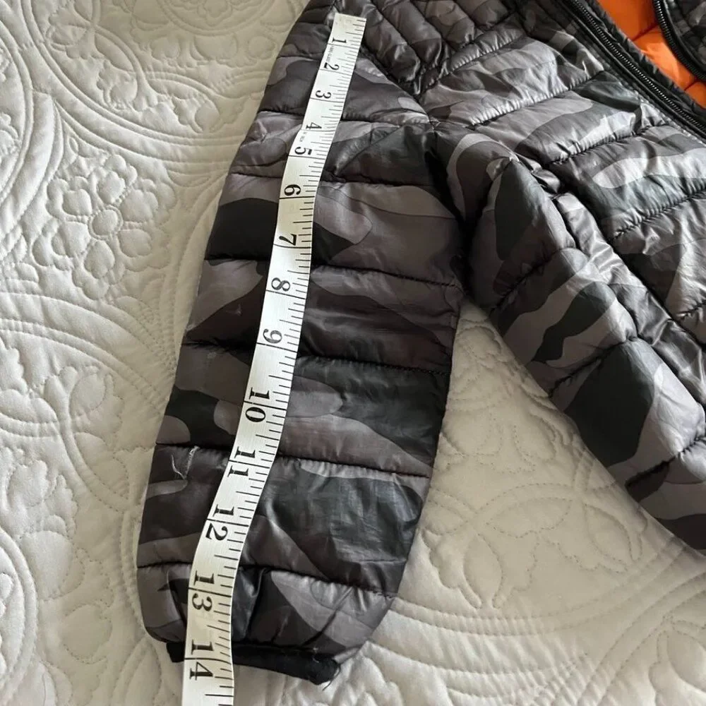 URBAN REPUBLIC camouflage down jacket for boys Size 3T